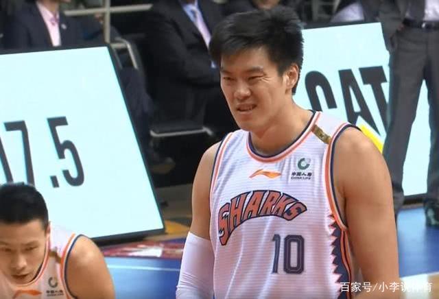 社区盾国际比赛日走向成谜，阿森纳状态回暖，质疑声仍在，轮换策略成焦点的简单介绍