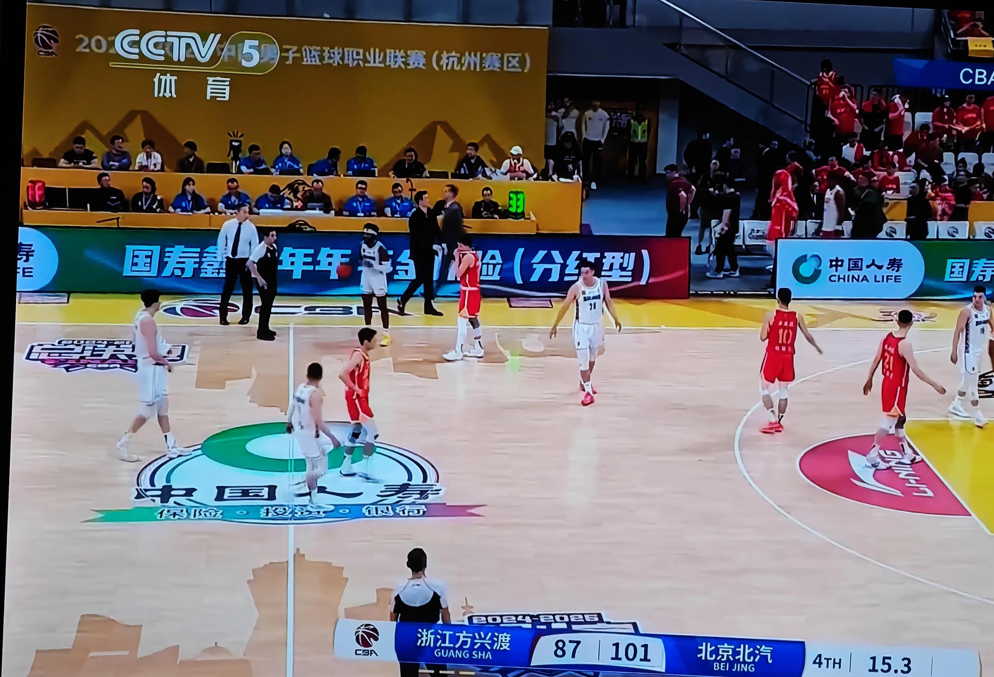 包含转折点！上海申花回应争议；CBA常规赛集结日攻防权衡；压力陡增；球探报告显示潜力的词条