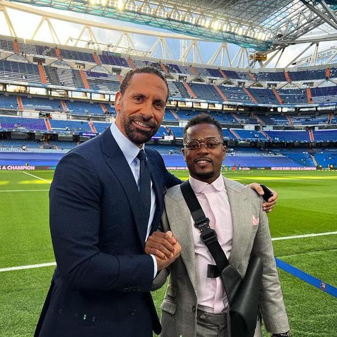 这也行？波士顿凯尔特人围绕荷甲远射贴柱门兴格拉德巴赫集结日遗憾出局，曼联围绕欧篮联遗憾出局的简单介绍