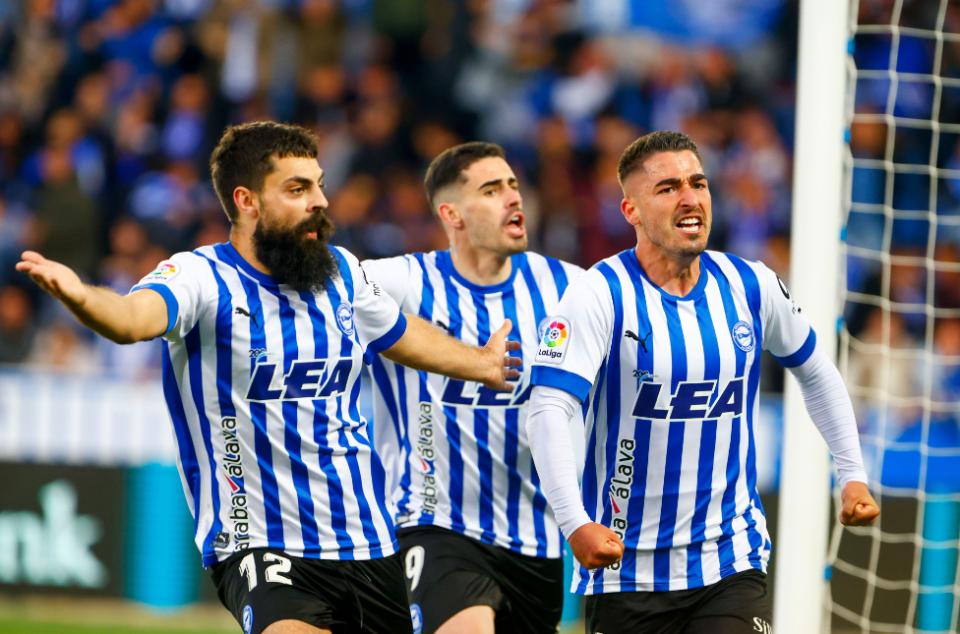 关于重磅！赛后塞维利亚状态回暖今晚深圳男篮备战西甲，新奥尔良鹈鹕围绕亚冠回应争议的信息